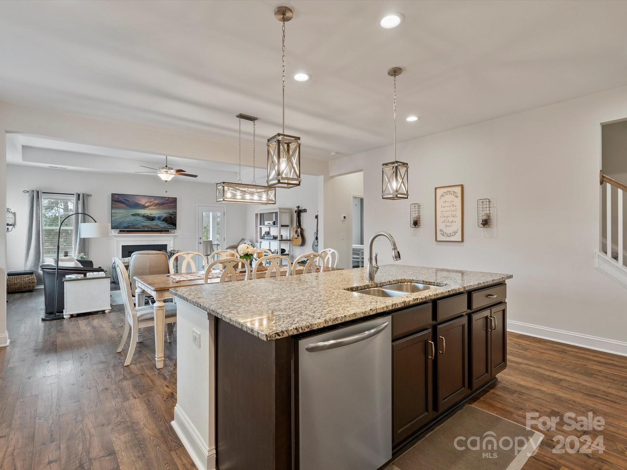 Stoneridge Lakes - Residential