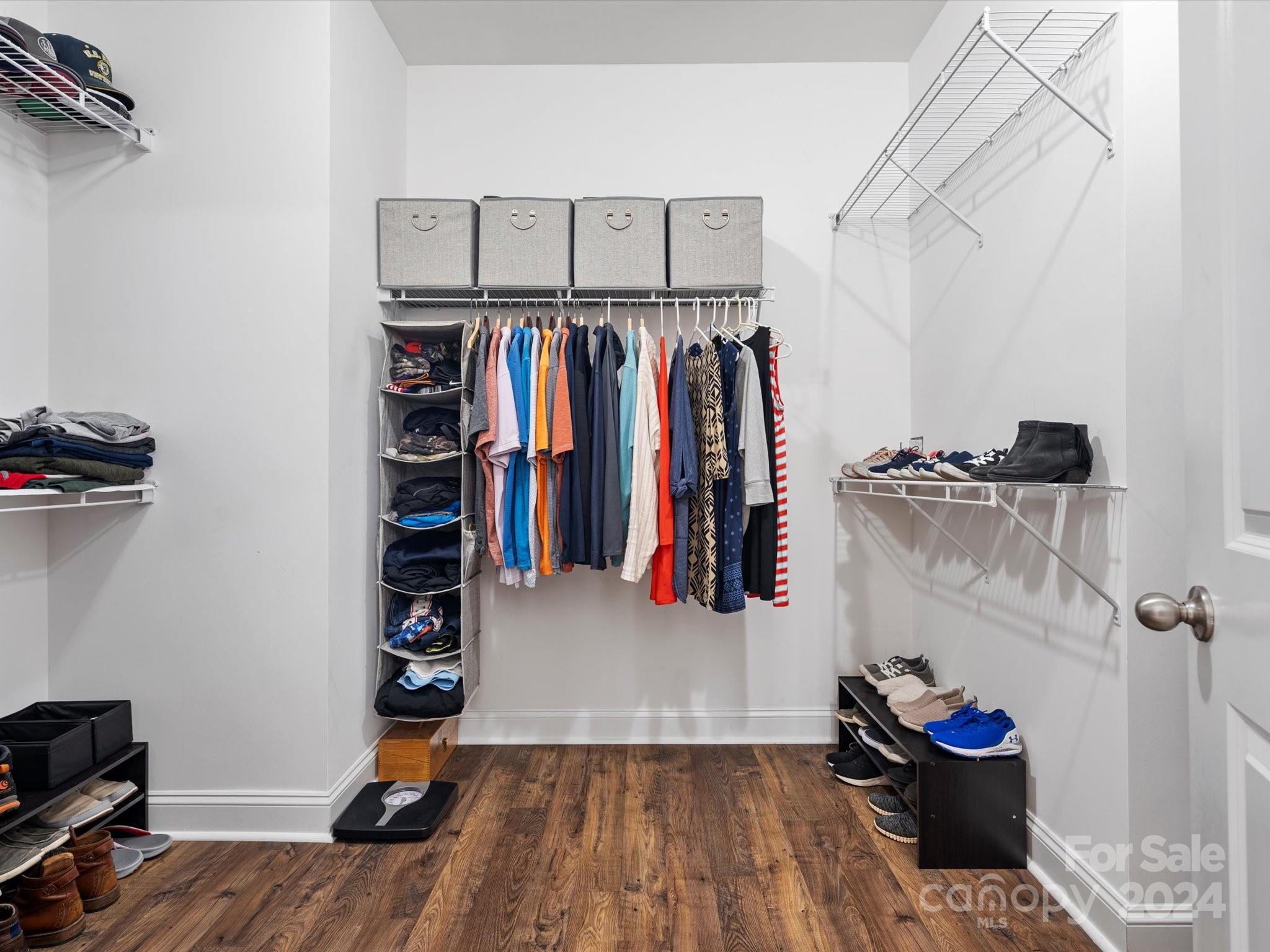 Stoneridge Lakes - Residential