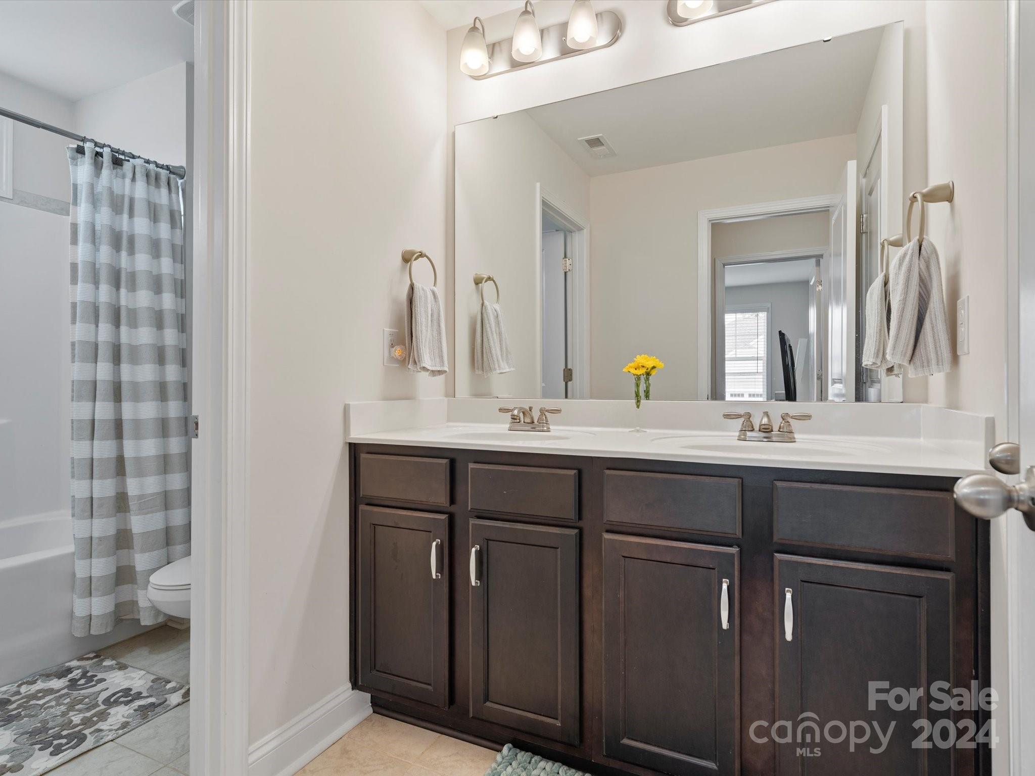 Stoneridge Lakes - Residential