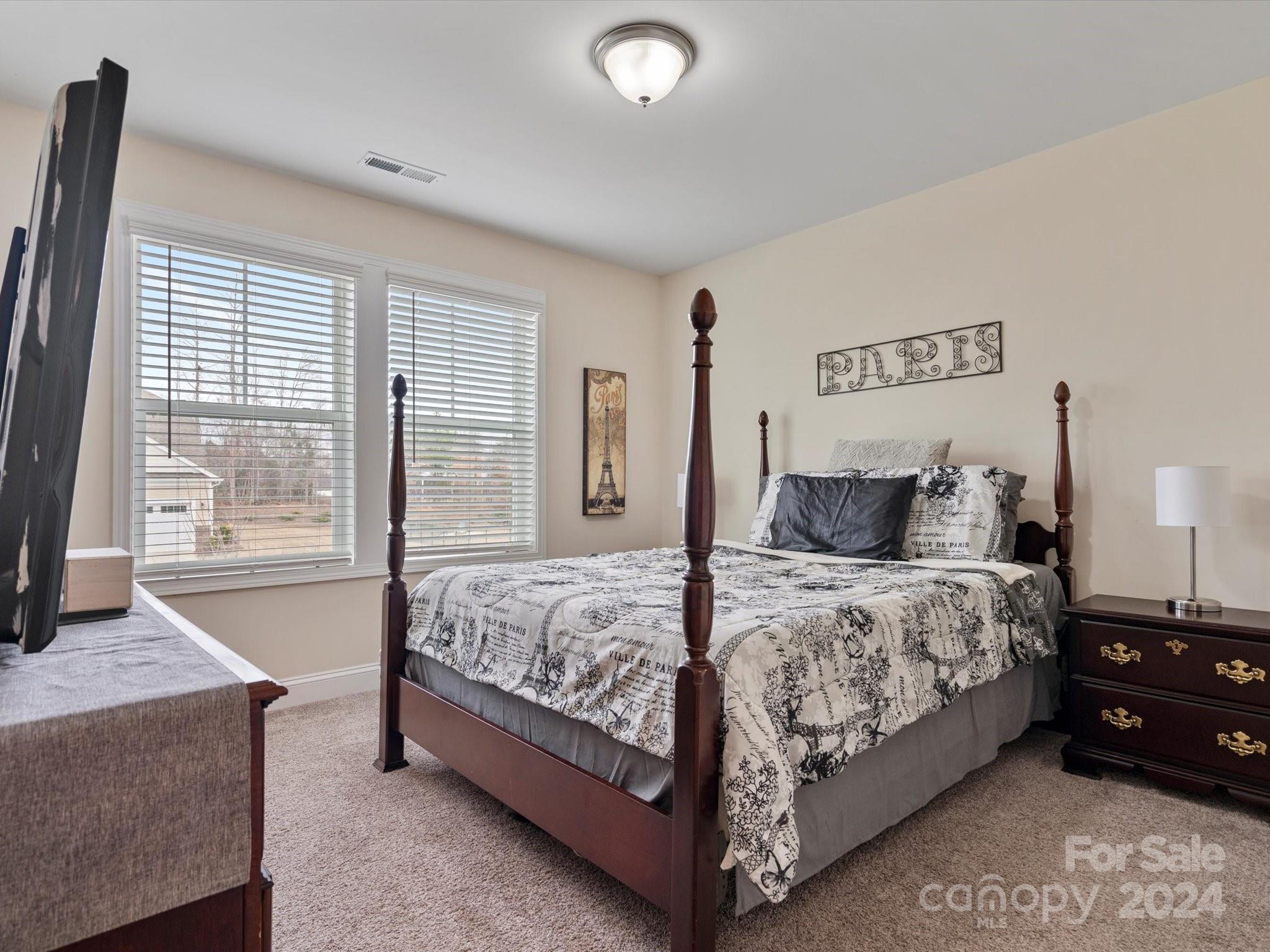 Stoneridge Lakes - Residential