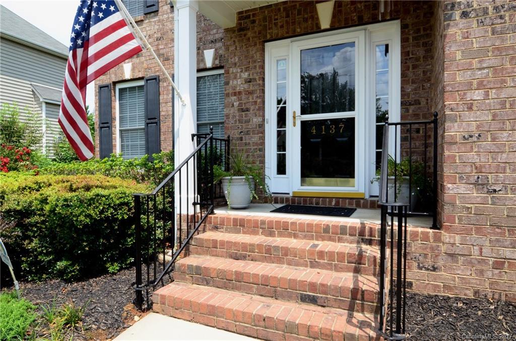 Autumn Cove At Lake Wylie - Residential