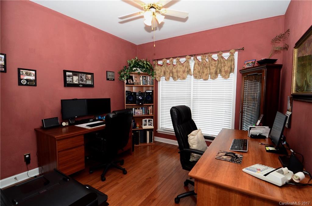 Autumn Cove At Lake Wylie - Residential