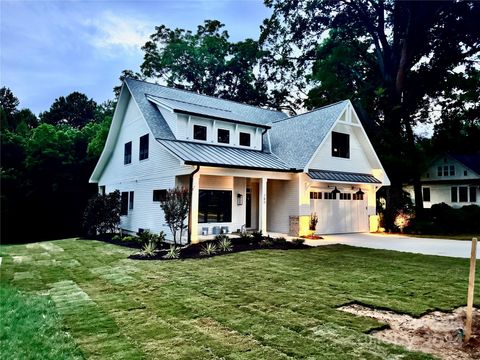 A home in Mount Pleasant