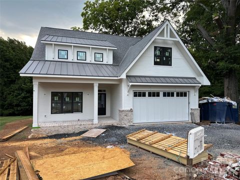 A home in Mount Pleasant