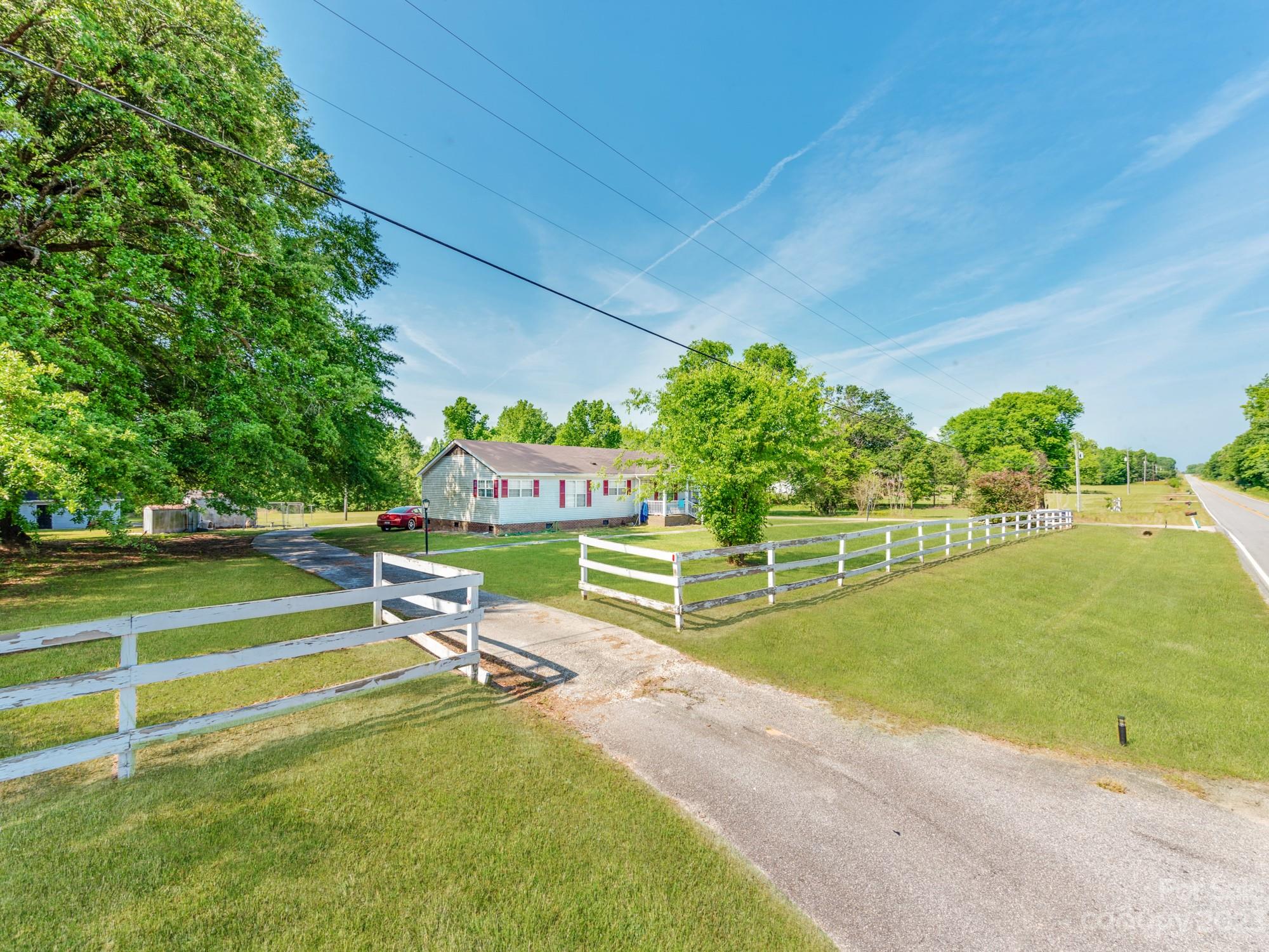 Country Living - Residential