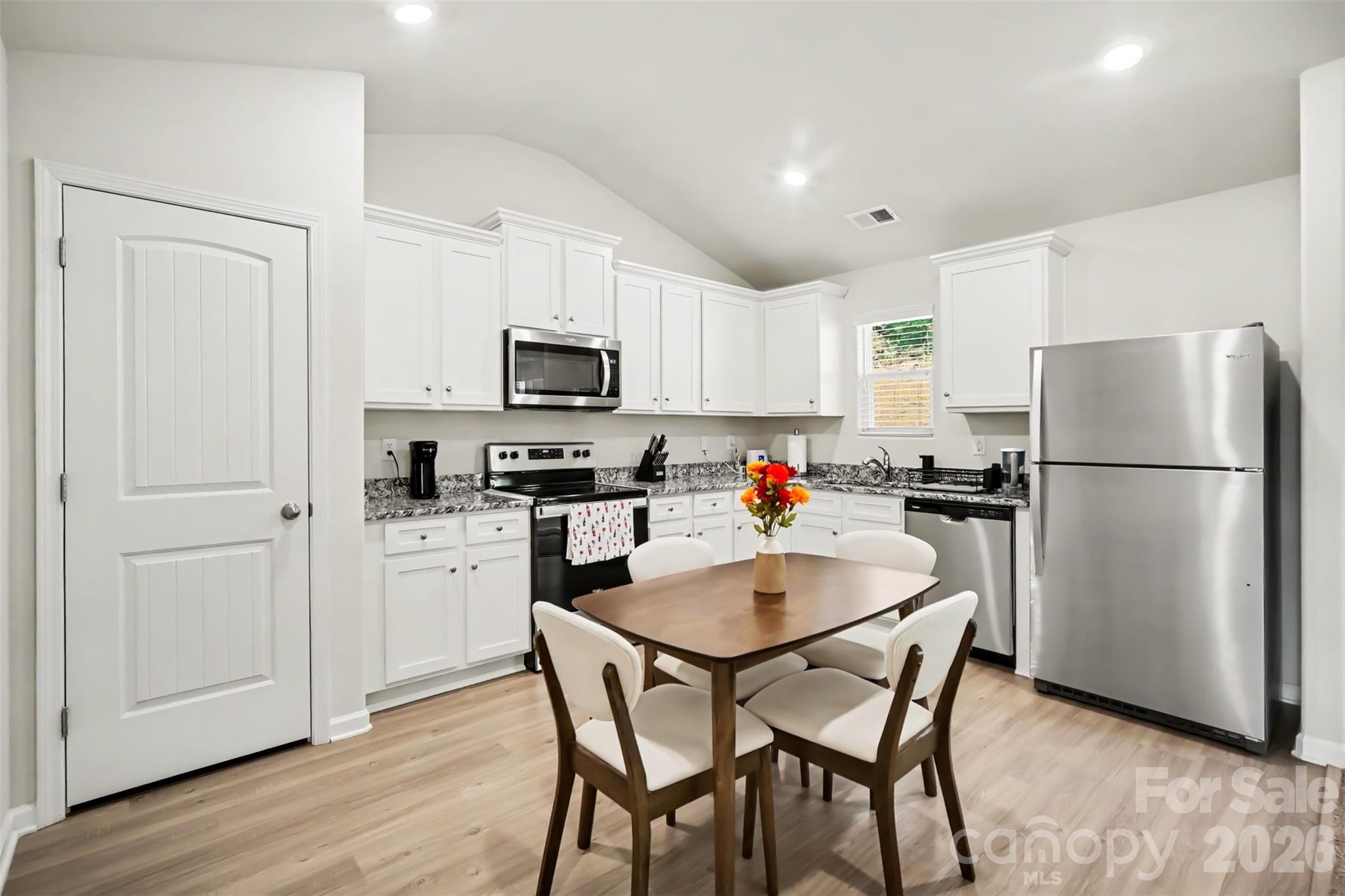 3150 Maple Ridge Drive