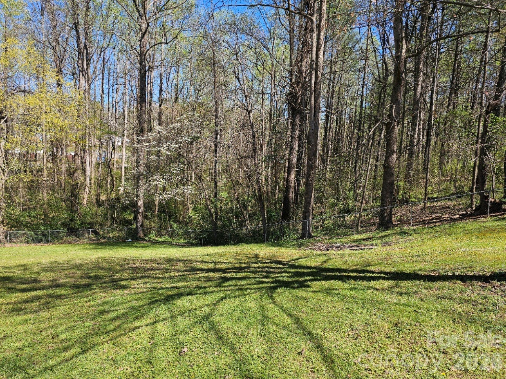 3586 Bridle Path Drive 12