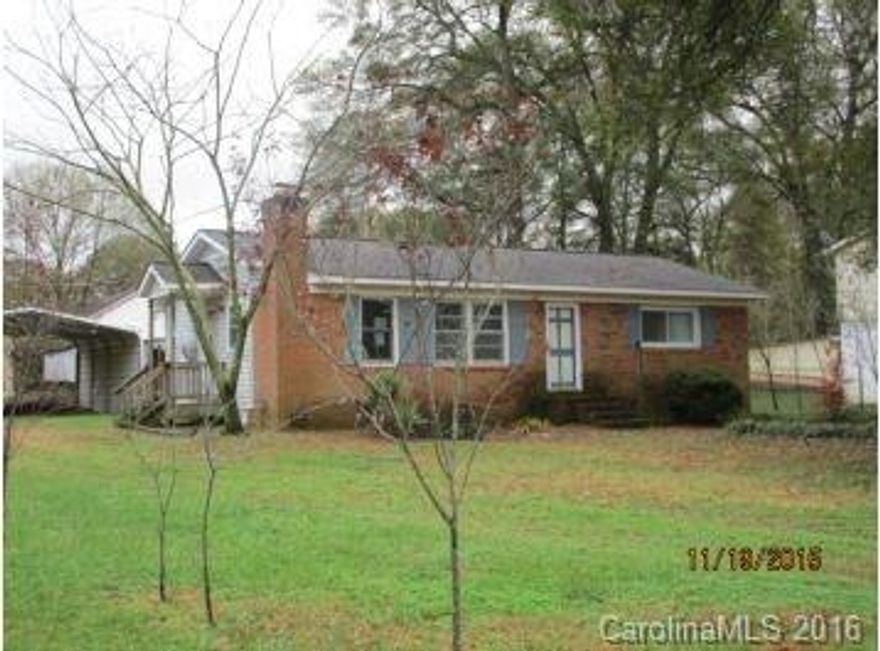 Time Limit Bid Property. 4.5% Buyer Premium chgd buyer at closing. No inspection contingencies accepted on TLB Properties. REO. Property sold As-Is w/o repair, warranty or Seller Disclosure. The Listing Broker & Seller assume no responsibility & make no guarantees as to the accuracy of info herein. Seller will accept cash or conventional offers only.