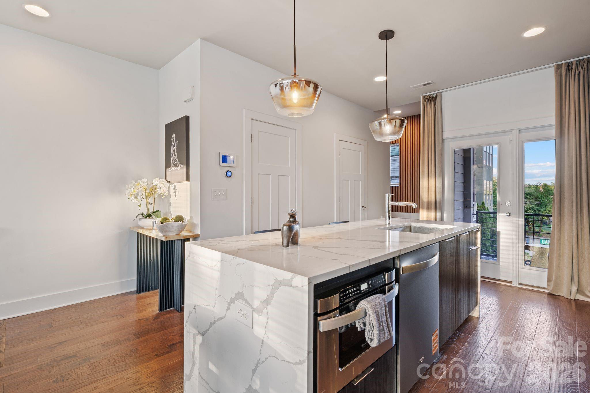 Uptown West Terraces - Residential