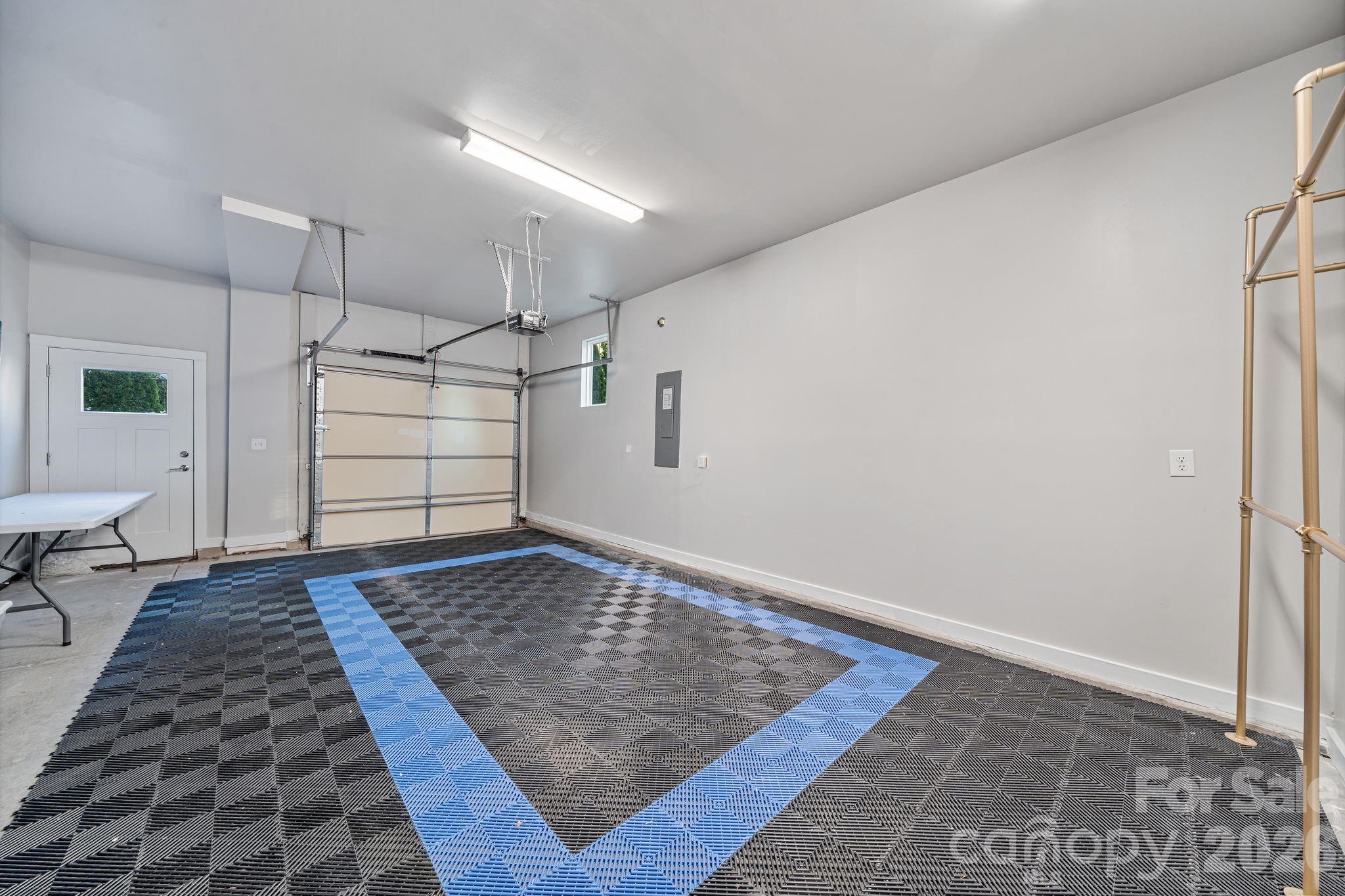 Uptown West Terraces - Residential