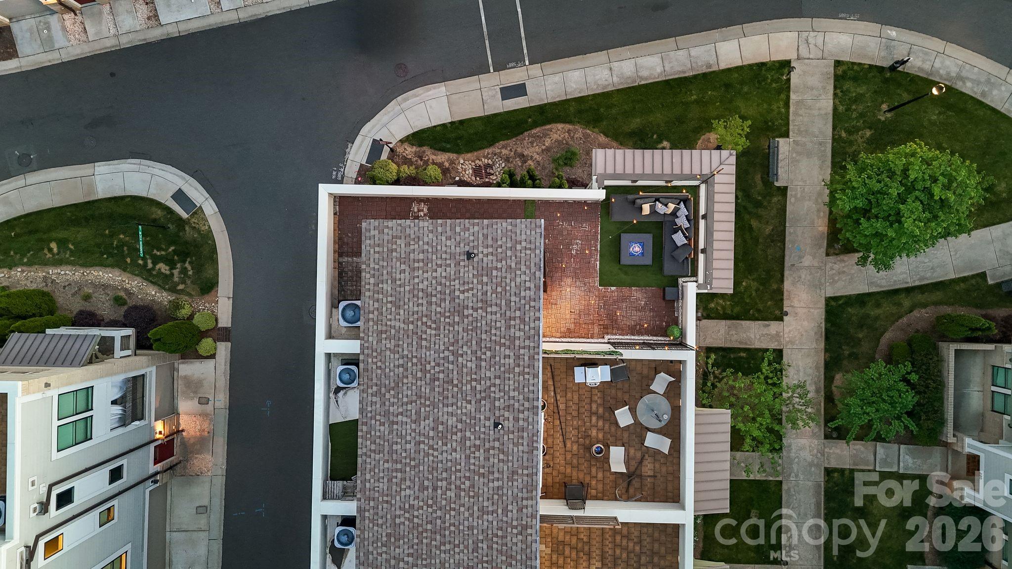 Uptown West Terraces - Residential