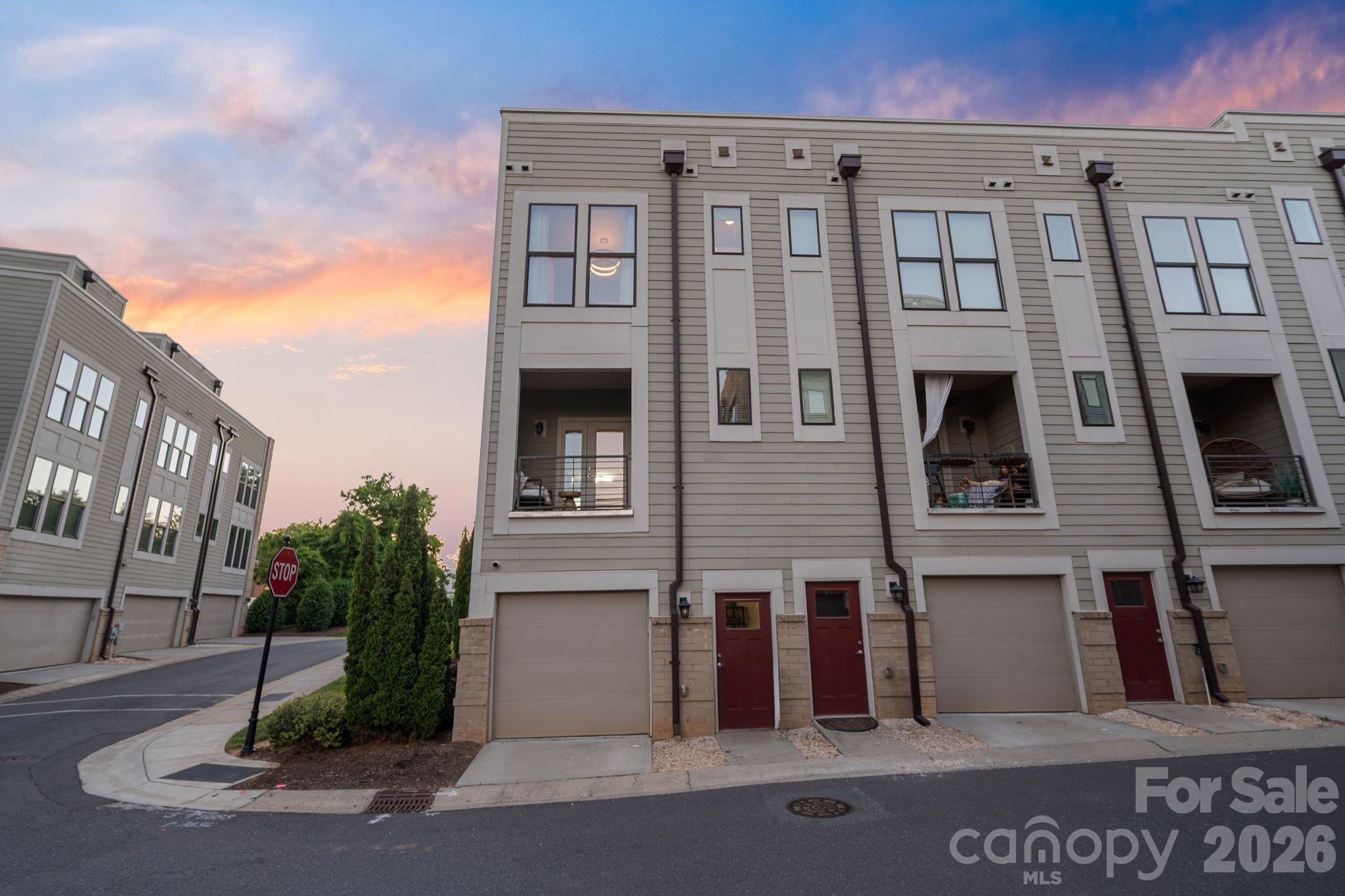 Uptown West Terraces - Residential