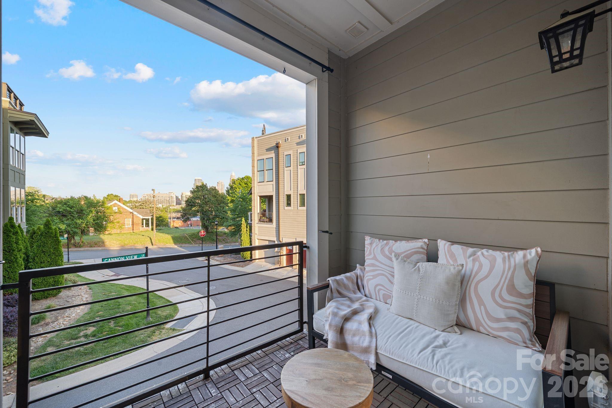 Uptown West Terraces - Residential