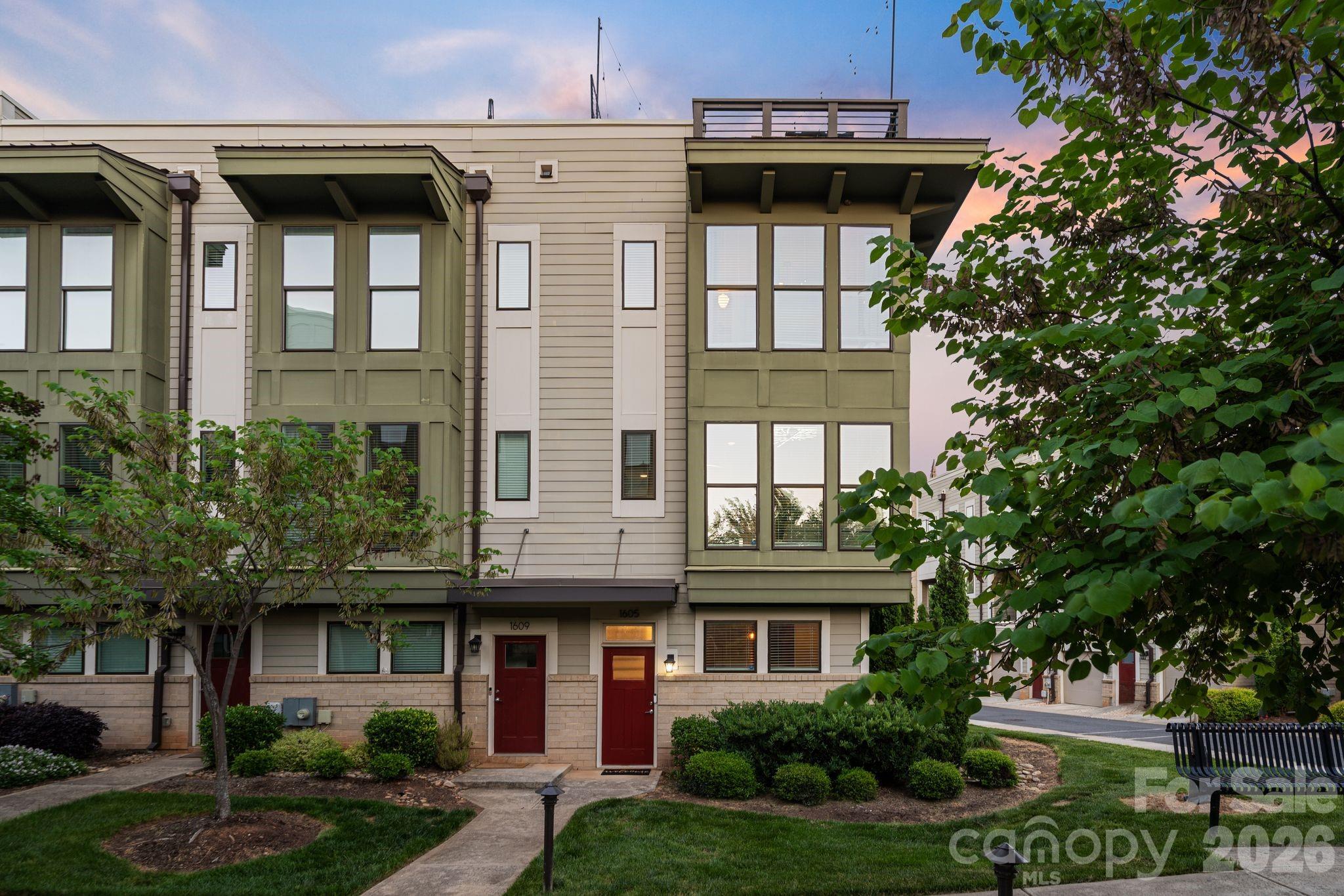 Uptown West Terraces - Residential