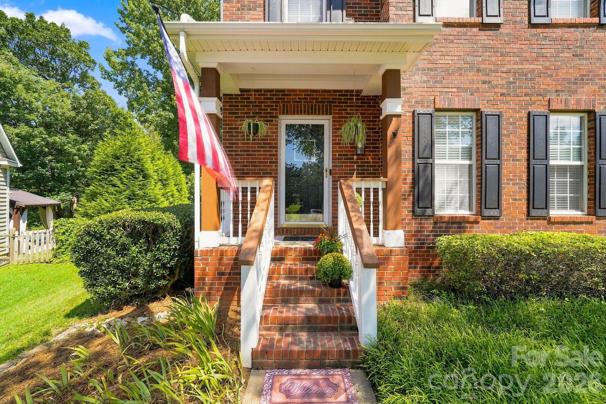 104 Oak Grove Court