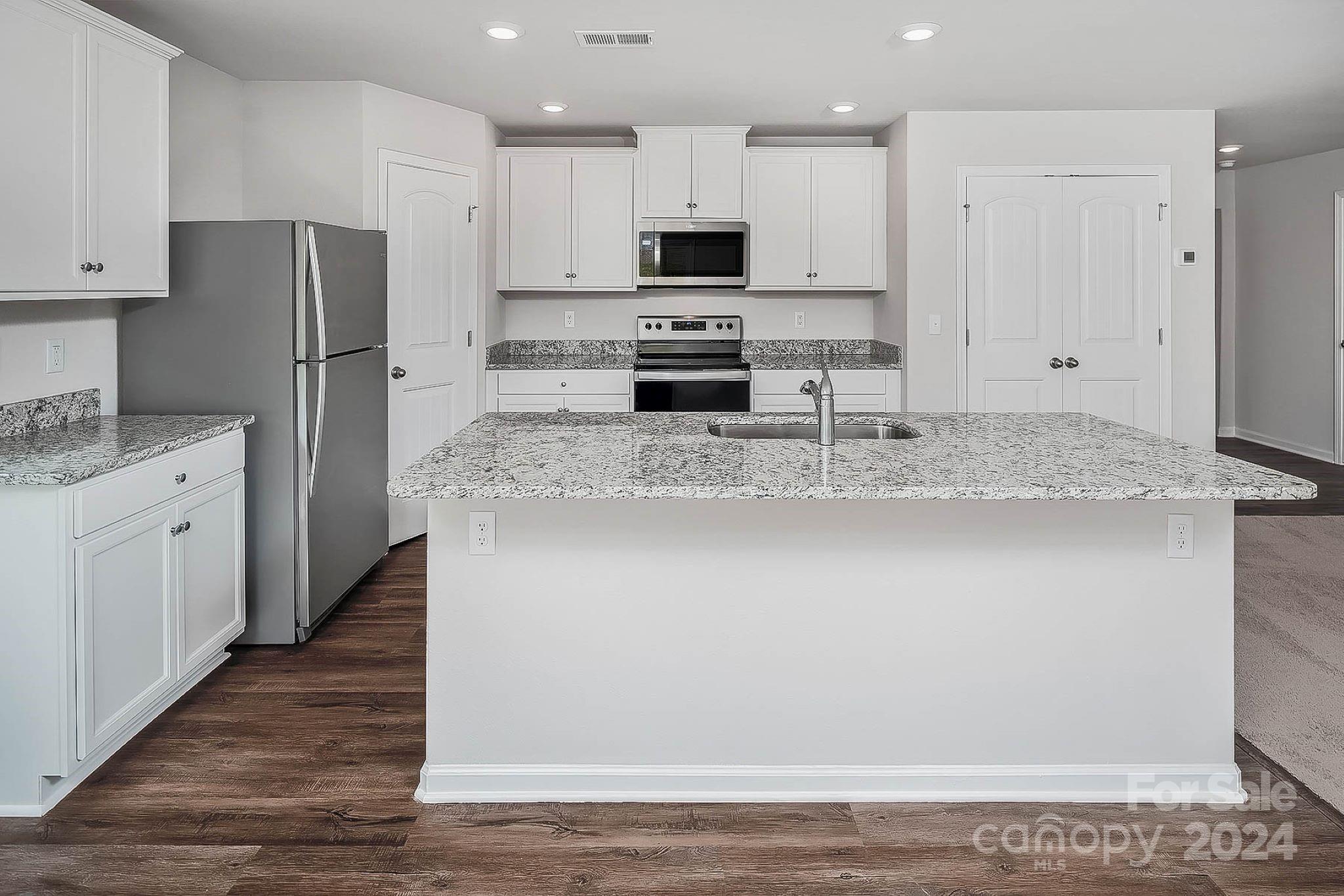 McKee Creek Village - Residential