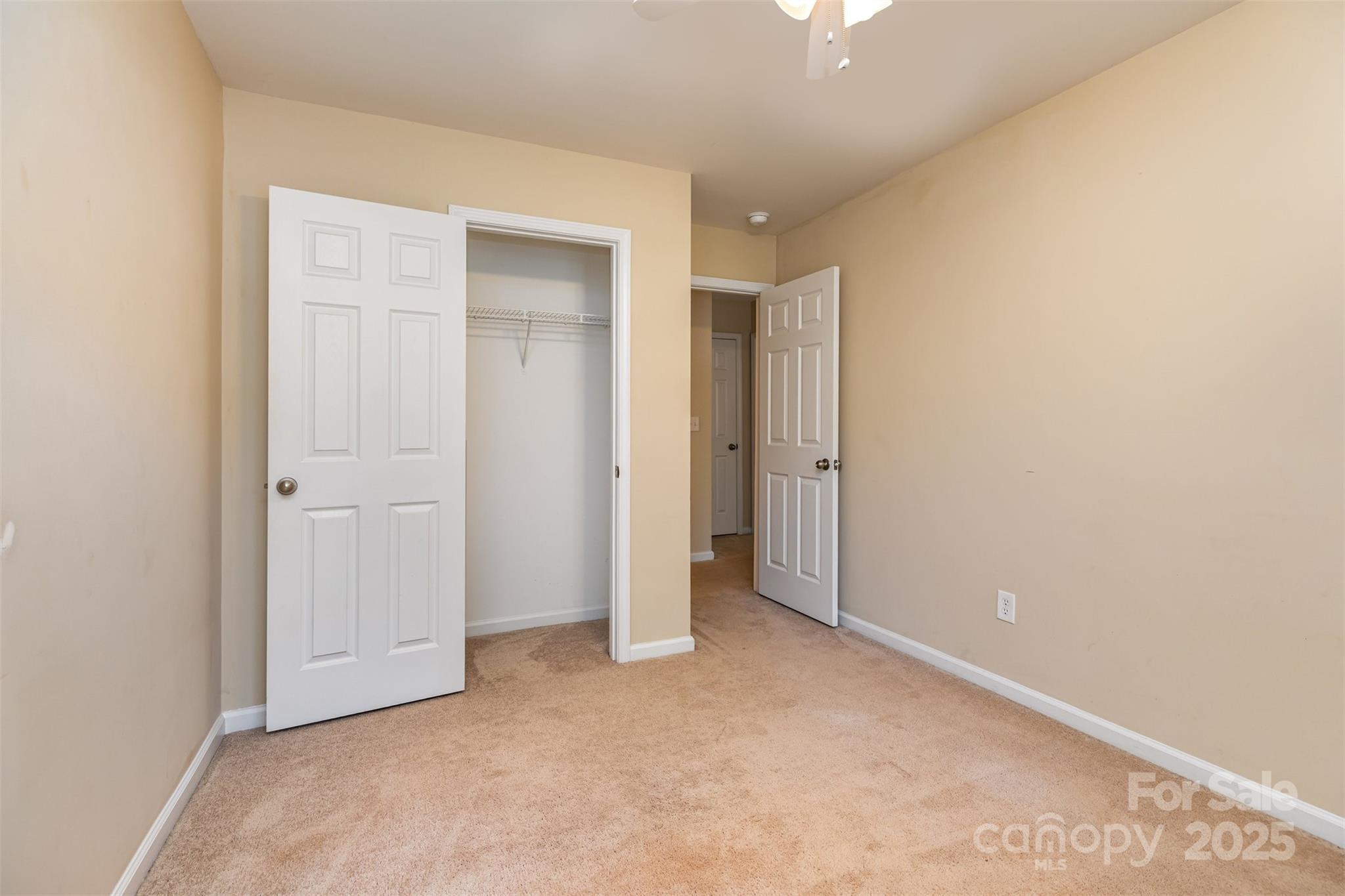 Fort Mill, South Carolina 29707, United States, 4 Bedrooms Bedrooms, ,3 BathroomsBathrooms,Residential,Active,222147