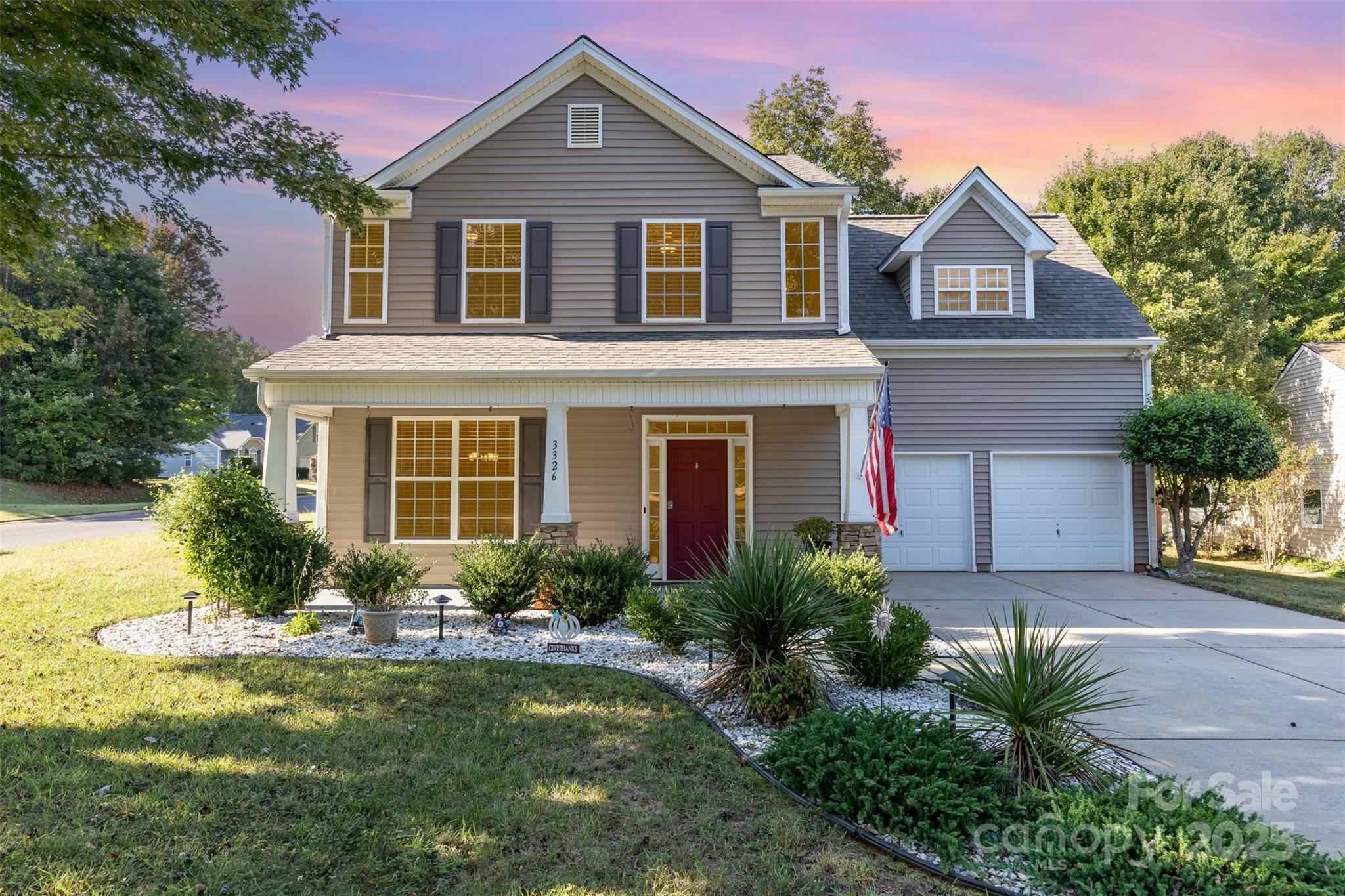 Fort Mill, South Carolina 29707, United States, 4 Bedrooms Bedrooms, ,3 BathroomsBathrooms,Residential,Active,222147