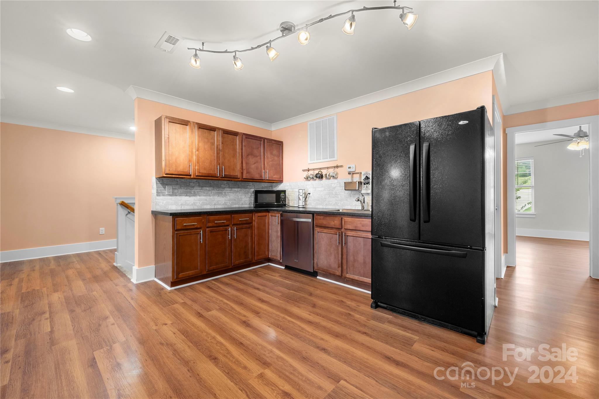 Edgewater - Residential