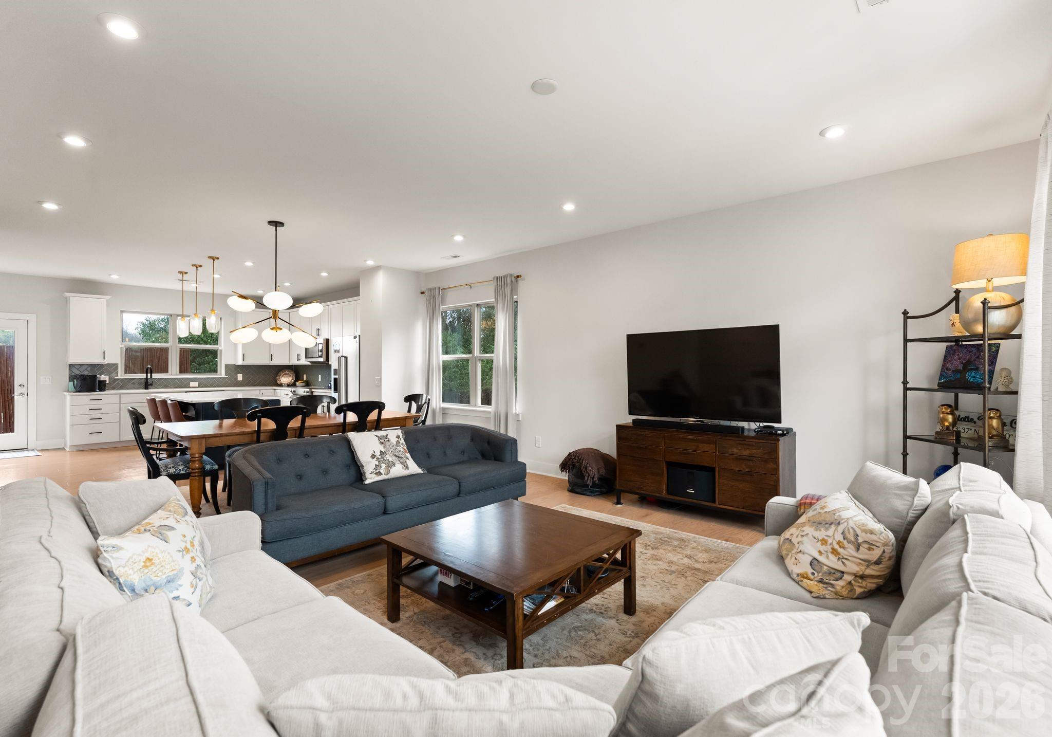 11043 Stetler Street