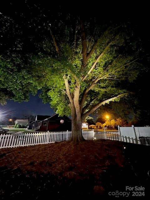 Rose Wood - Residential