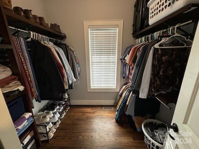 Rose Wood - Residential