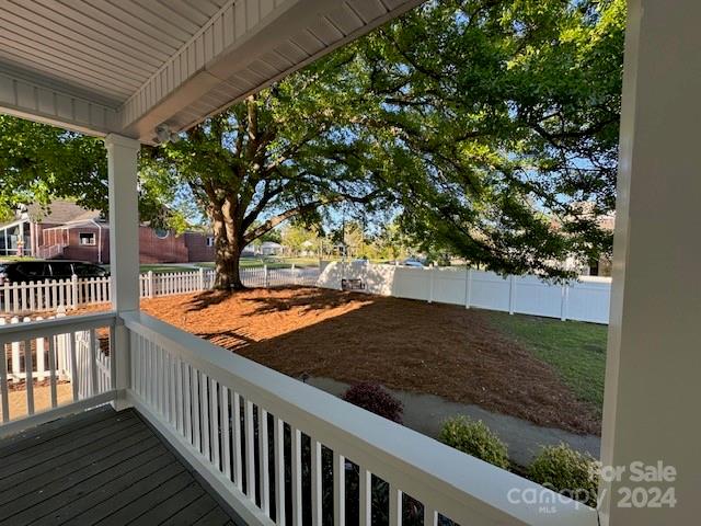 Rose Wood - Residential