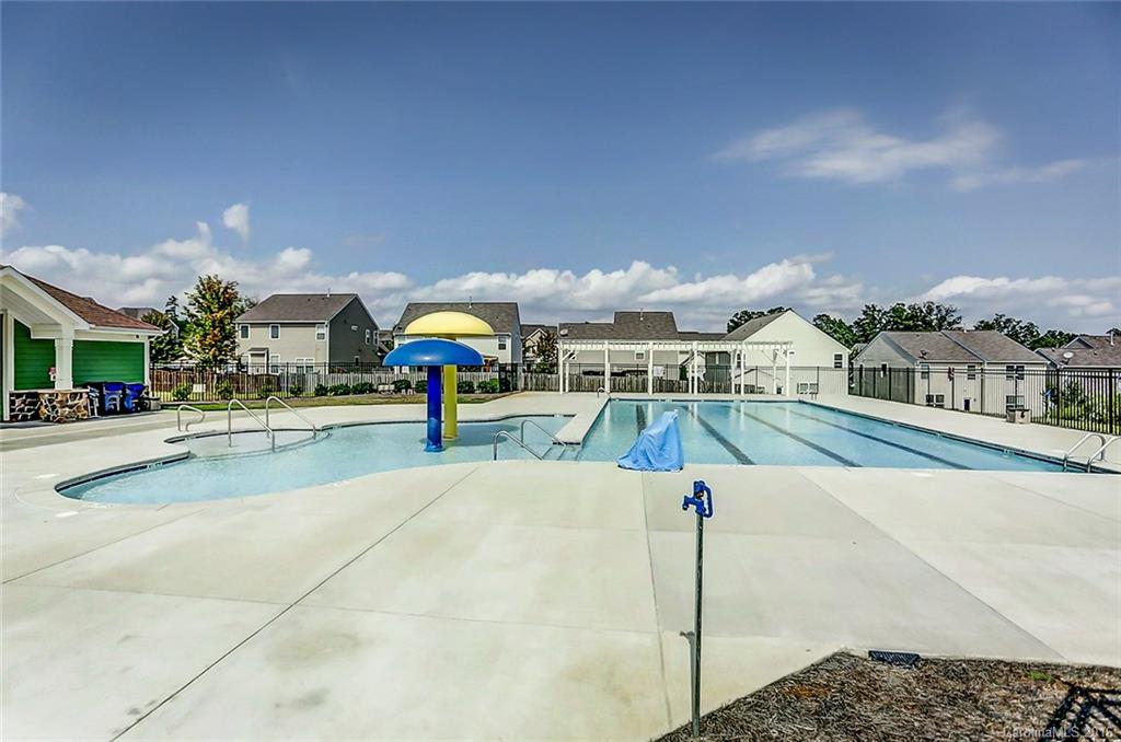 Almond Glen - Residential