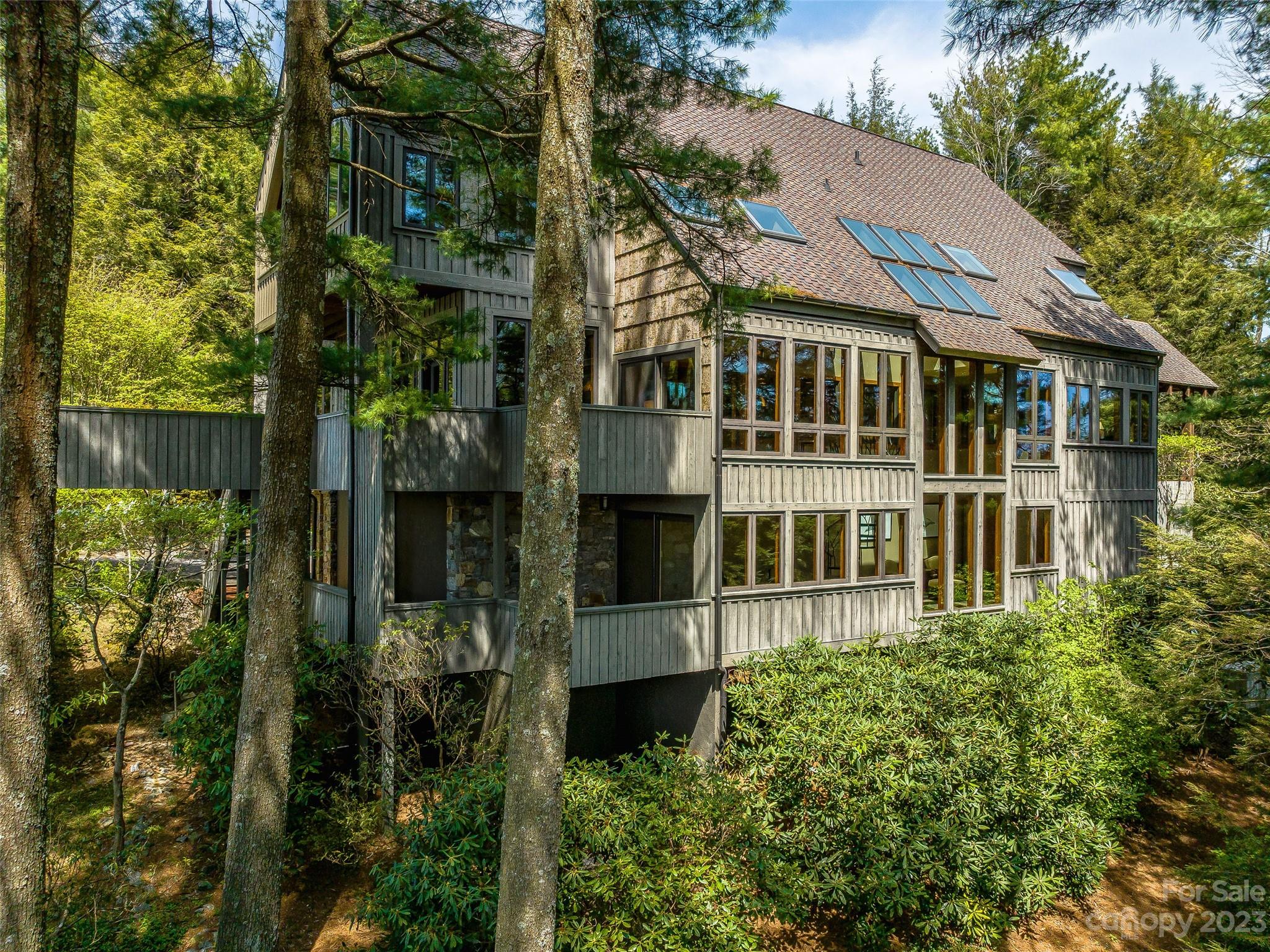 Mountain Meadows - Residential