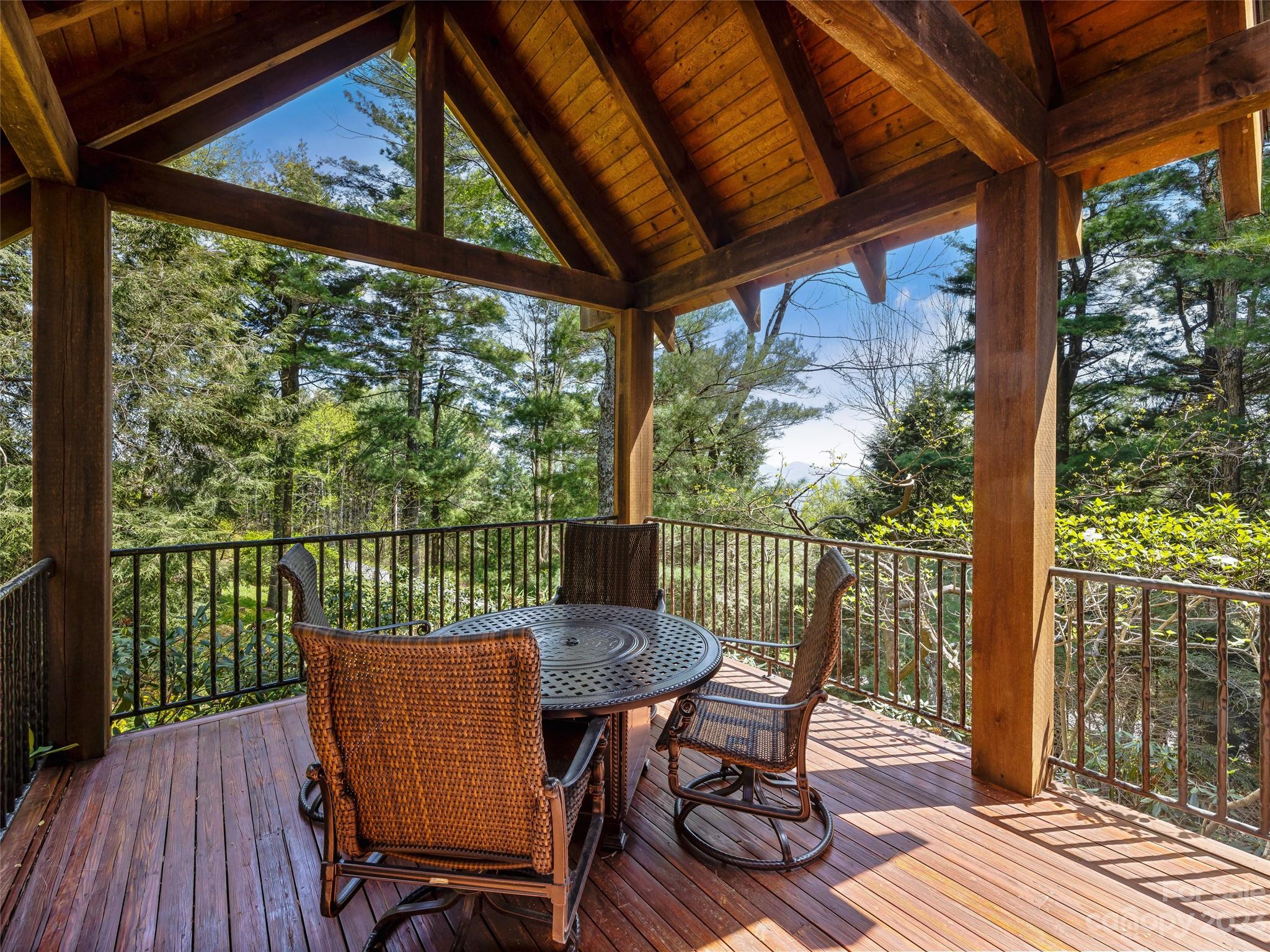 Mountain Meadows - Residential