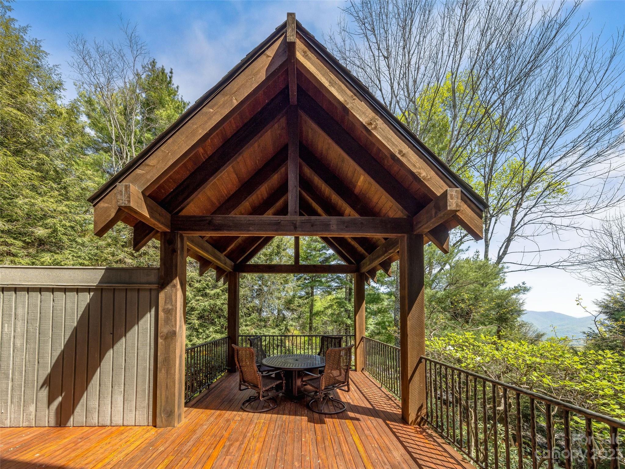 Mountain Meadows - Residential