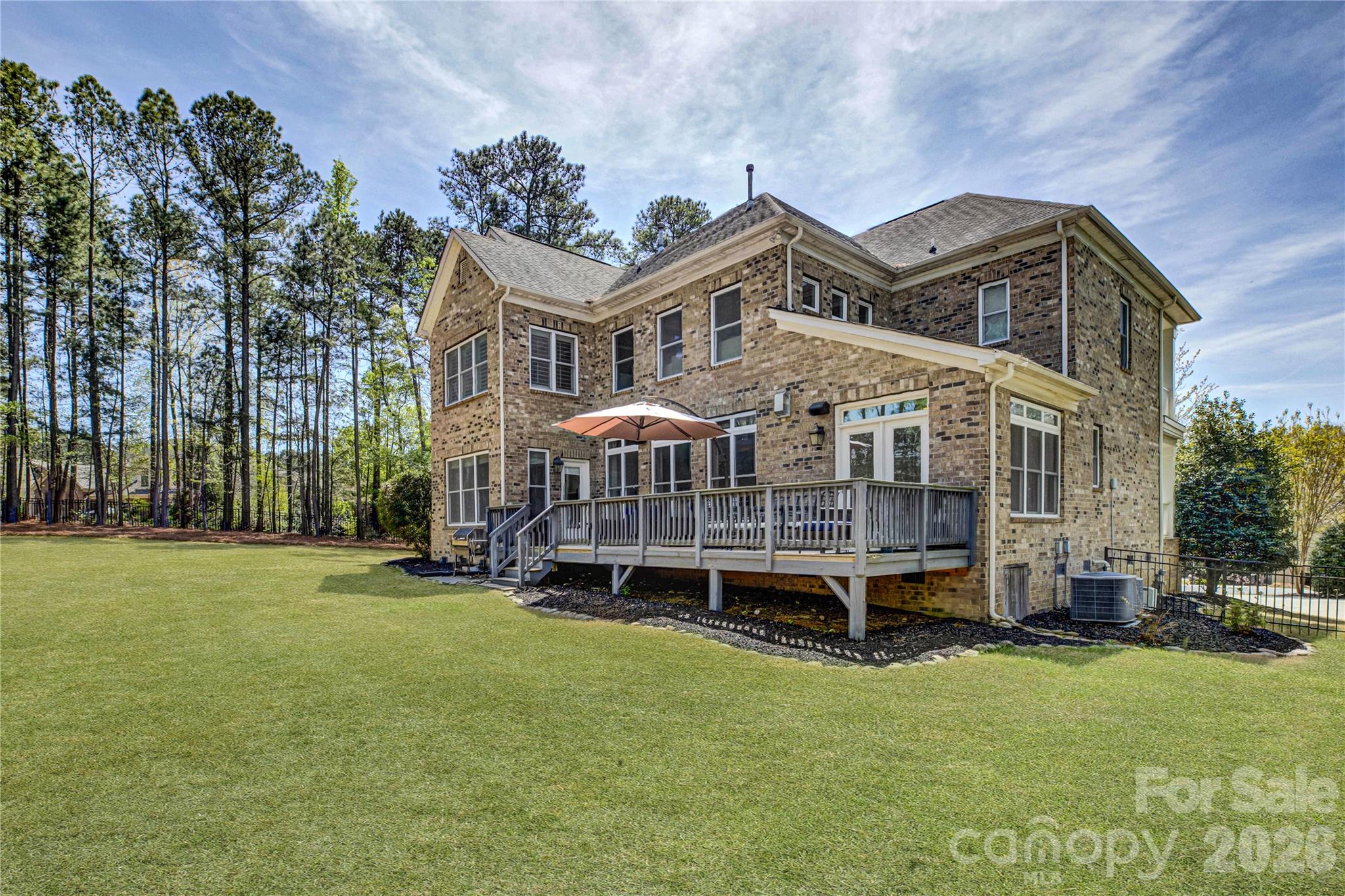 The Palisades - Residential