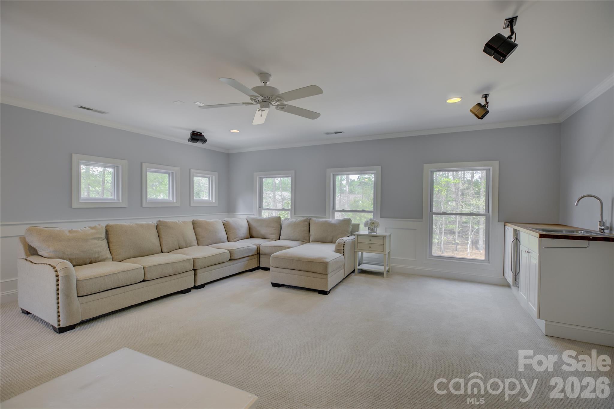 The Palisades - Residential