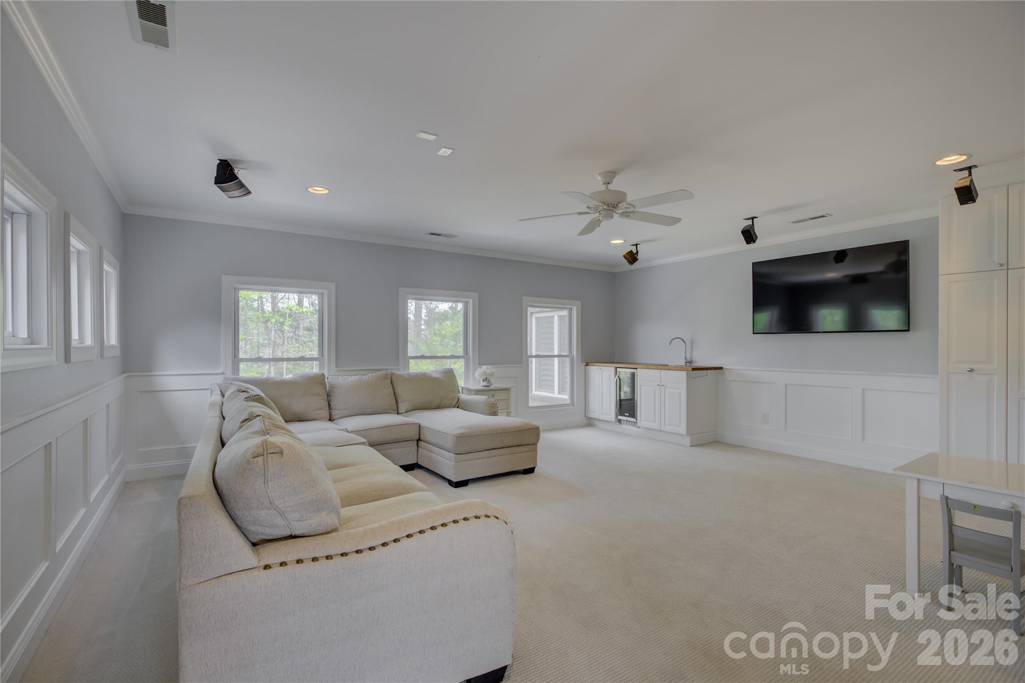 The Palisades - Residential