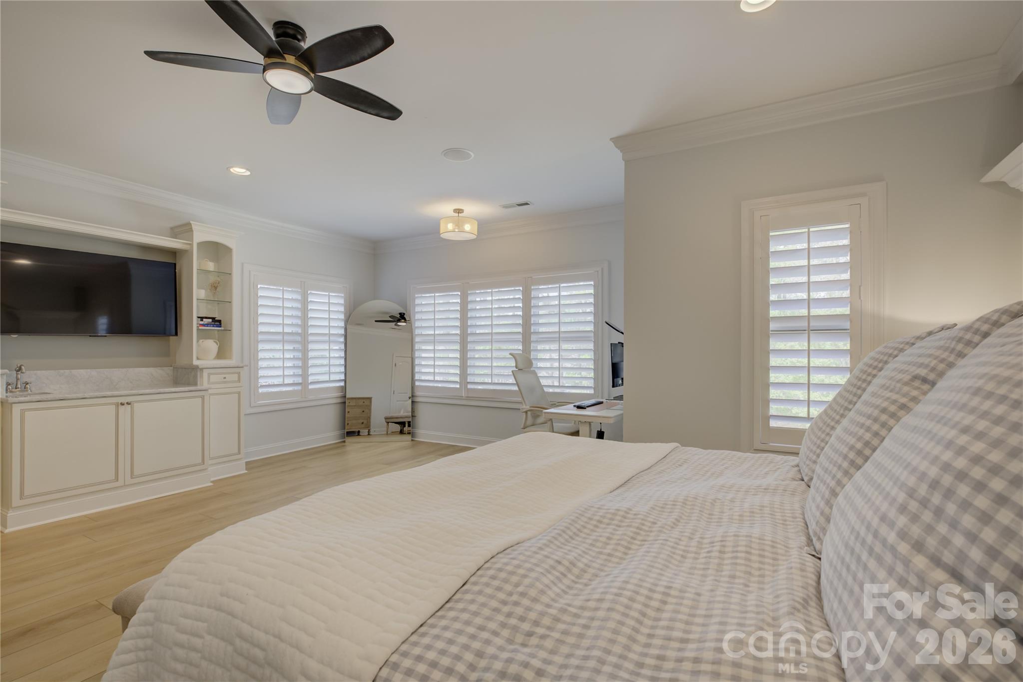 The Palisades - Residential