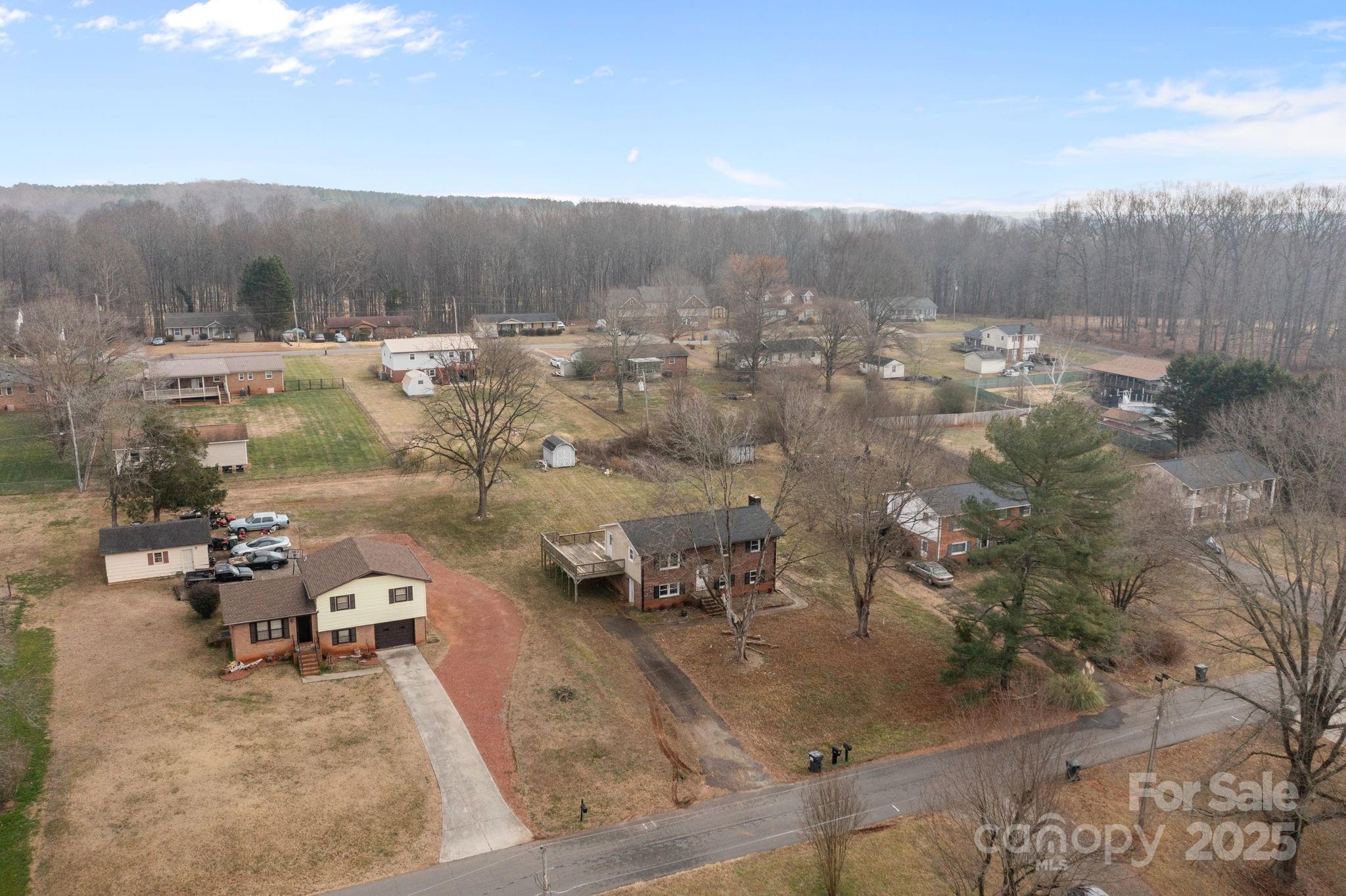 Carol Lynn Acres - Residential