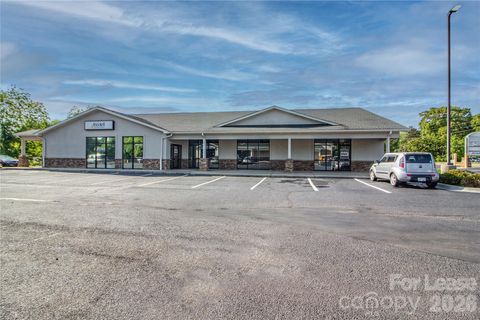 285 N Main Street A Troutman NC 28166