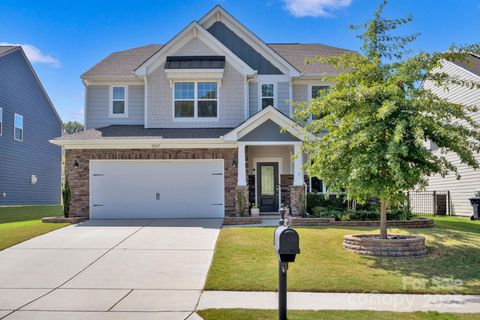 Photo of 15127 Oleander Drive, Charlotte, NC 28278 (MLS # 4246713)