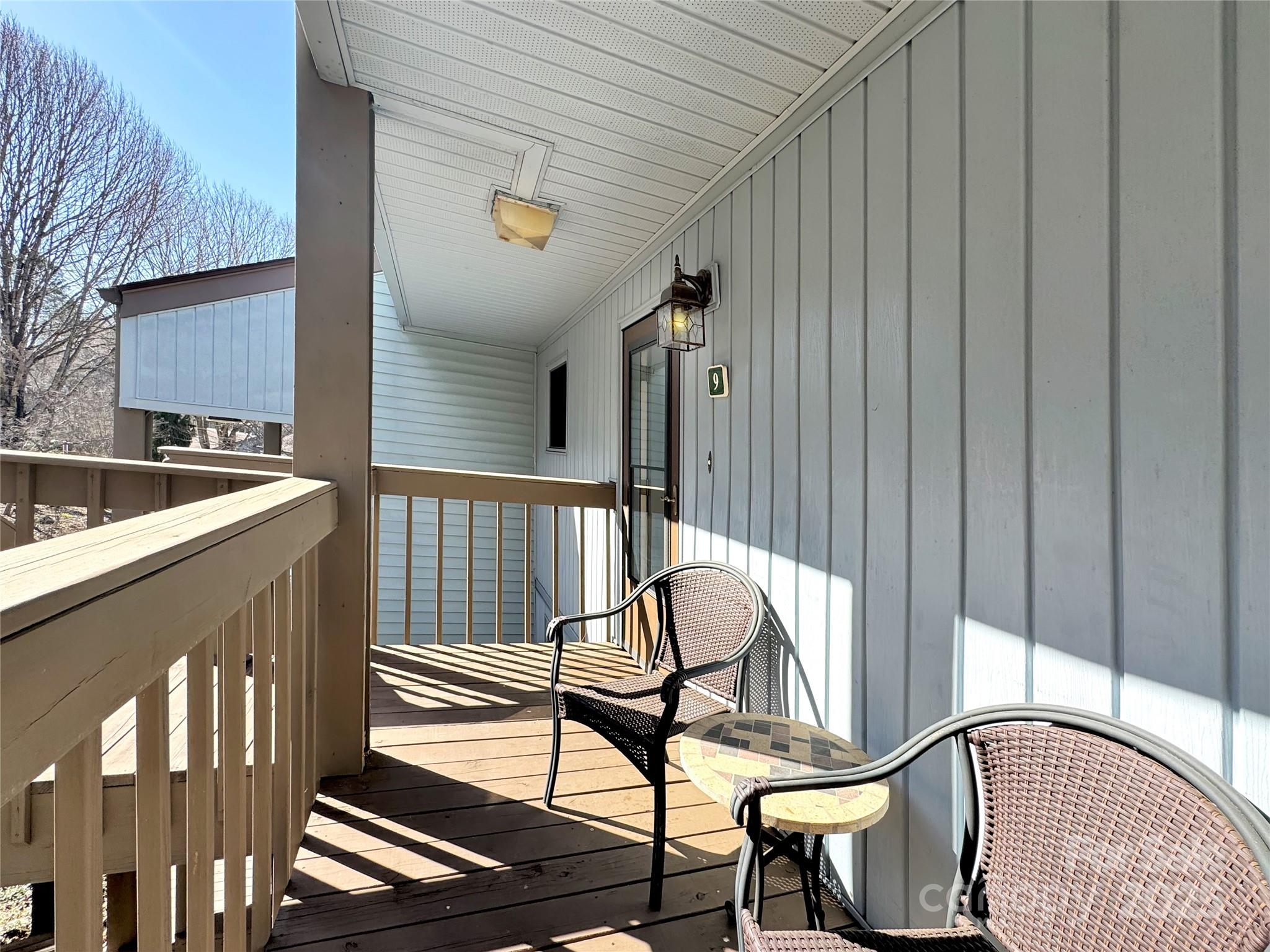 87 Willow Road C-9