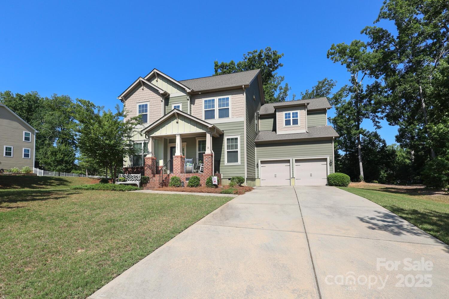 1701 Great Road
