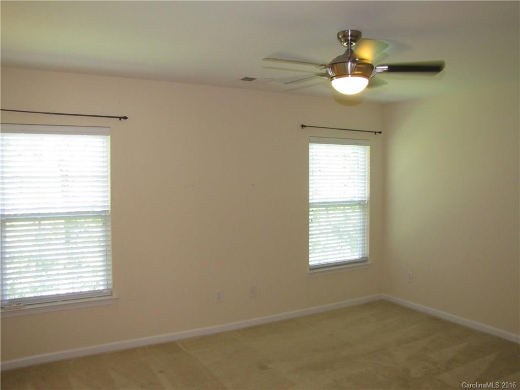 Carolina Crossing - Residential Lease