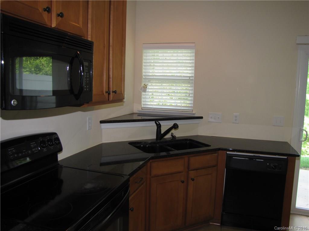 Carolina Crossing - Residential Lease