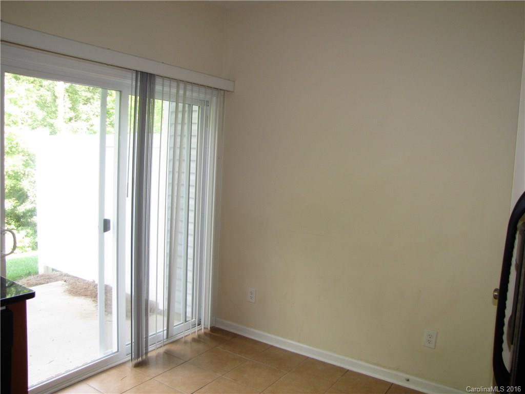 Carolina Crossing - Residential Lease