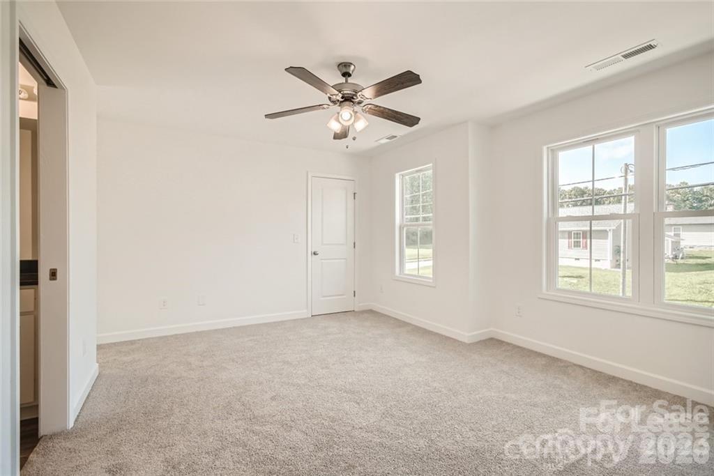 662 W Cemetary Street