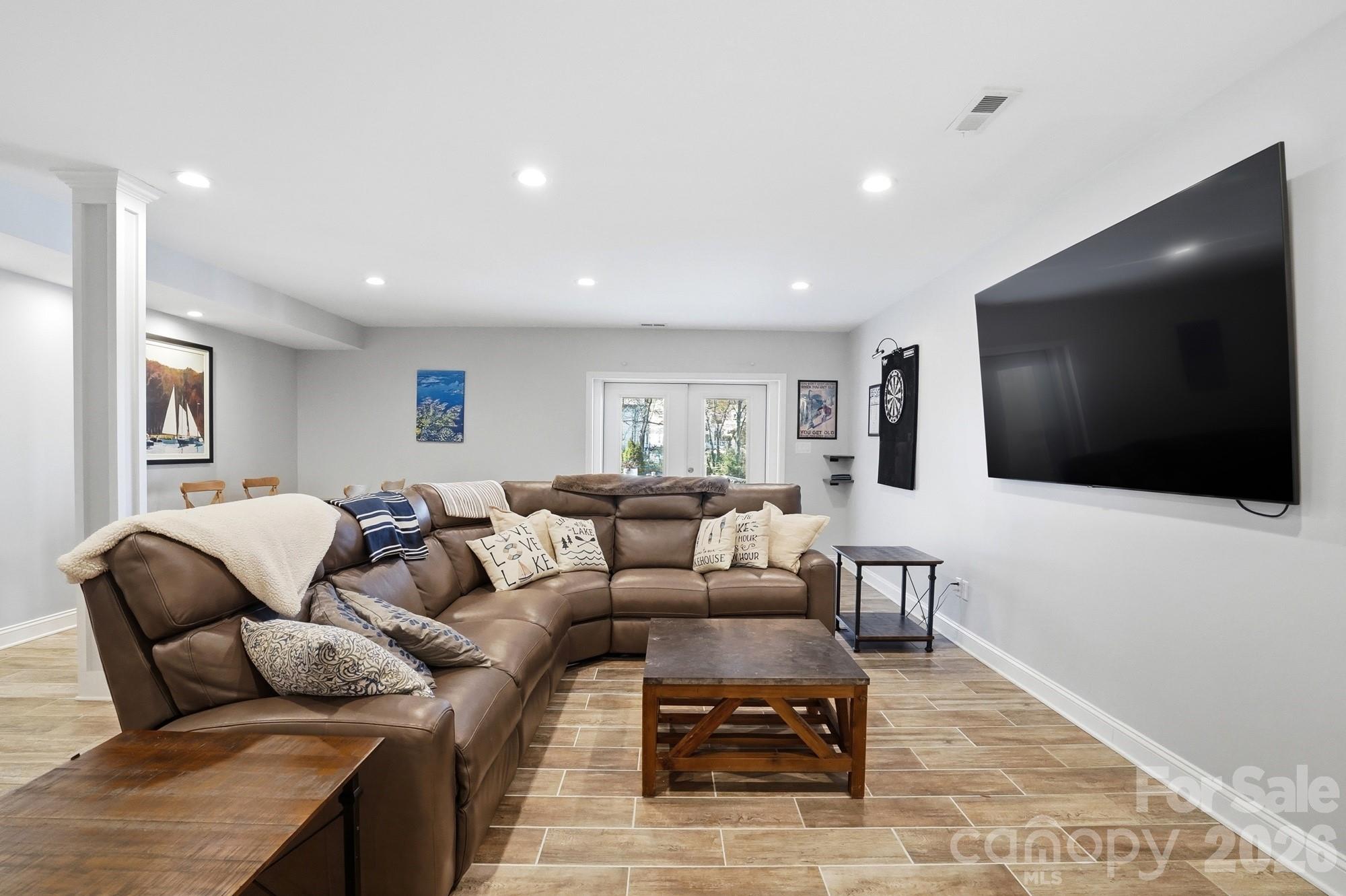 Lake Point Shores - Residential