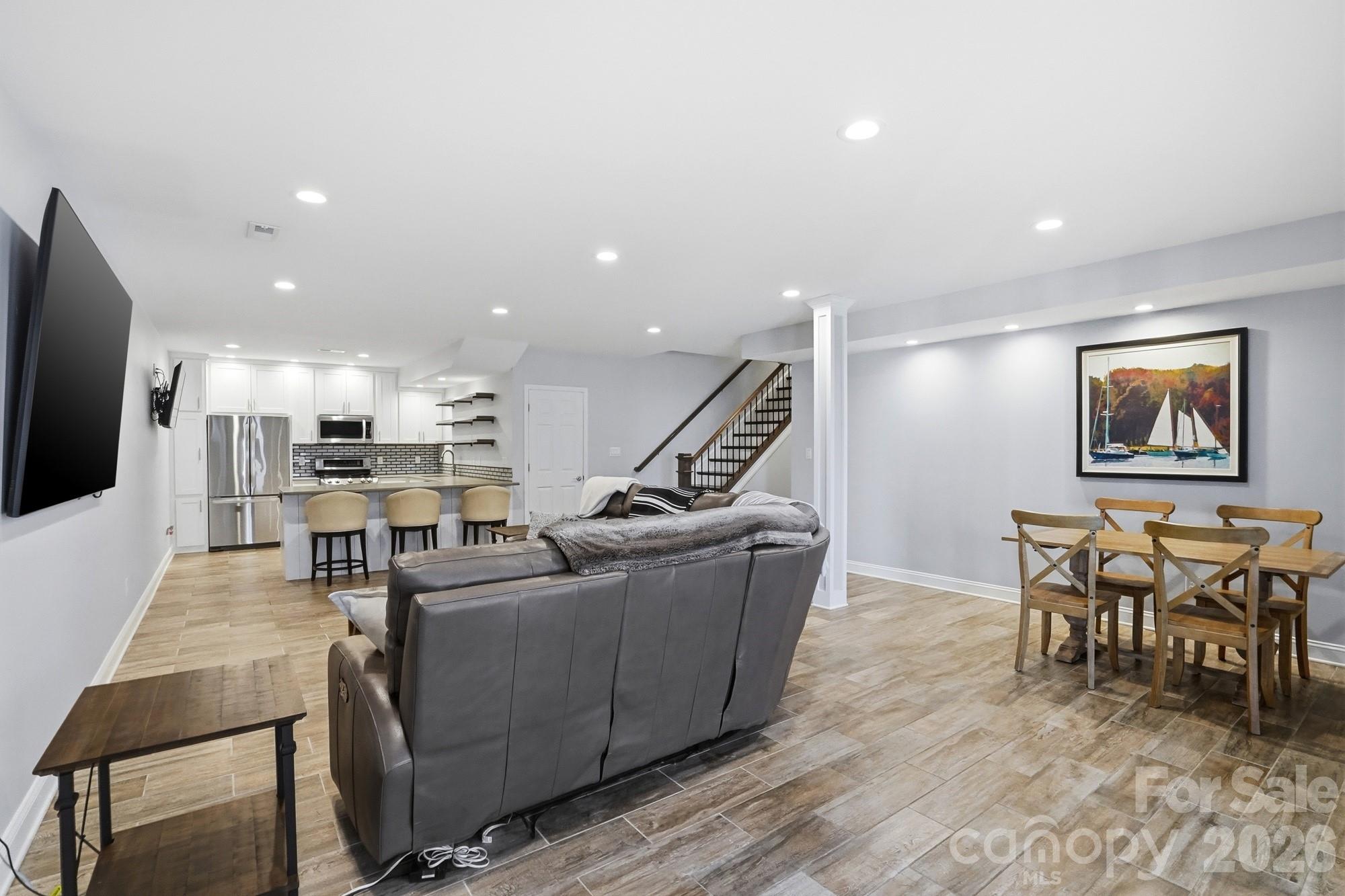 Lake Point Shores - Residential