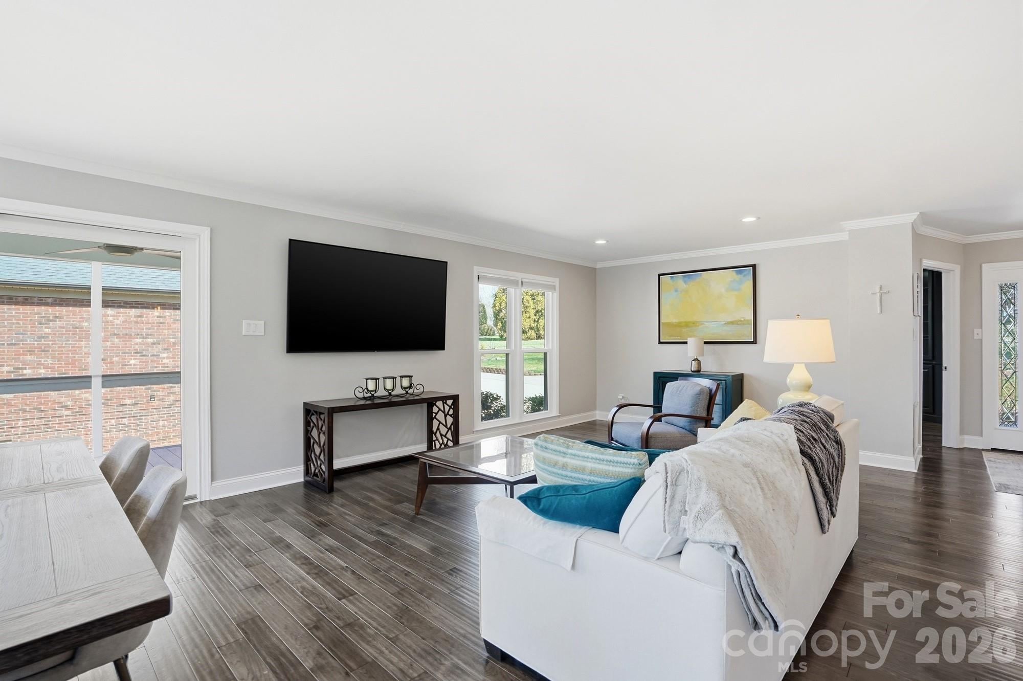 Lake Point Shores - Residential