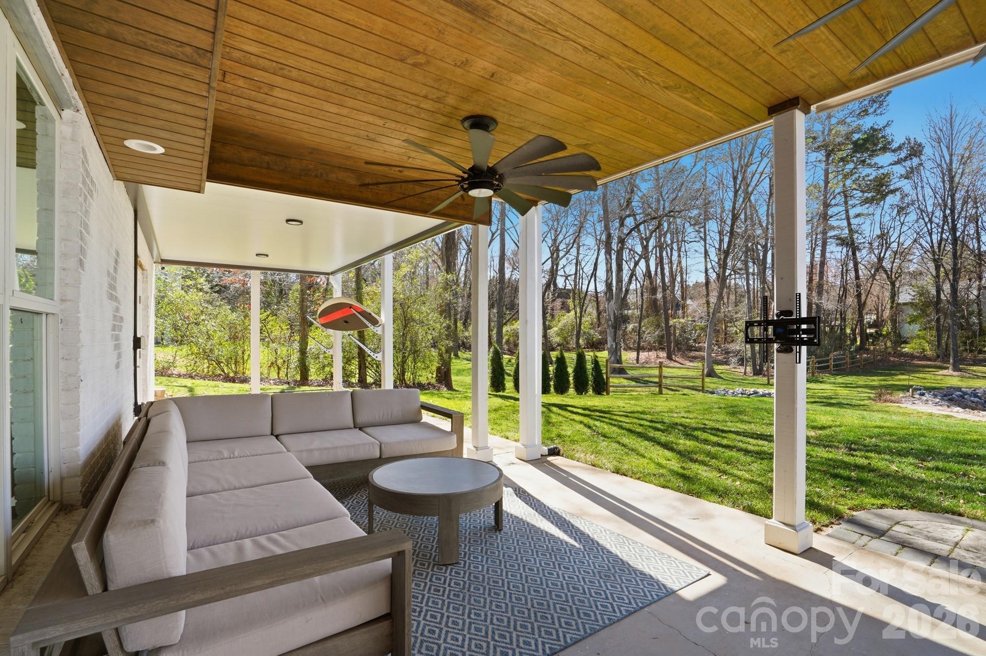 Lake Point Shores - Residential