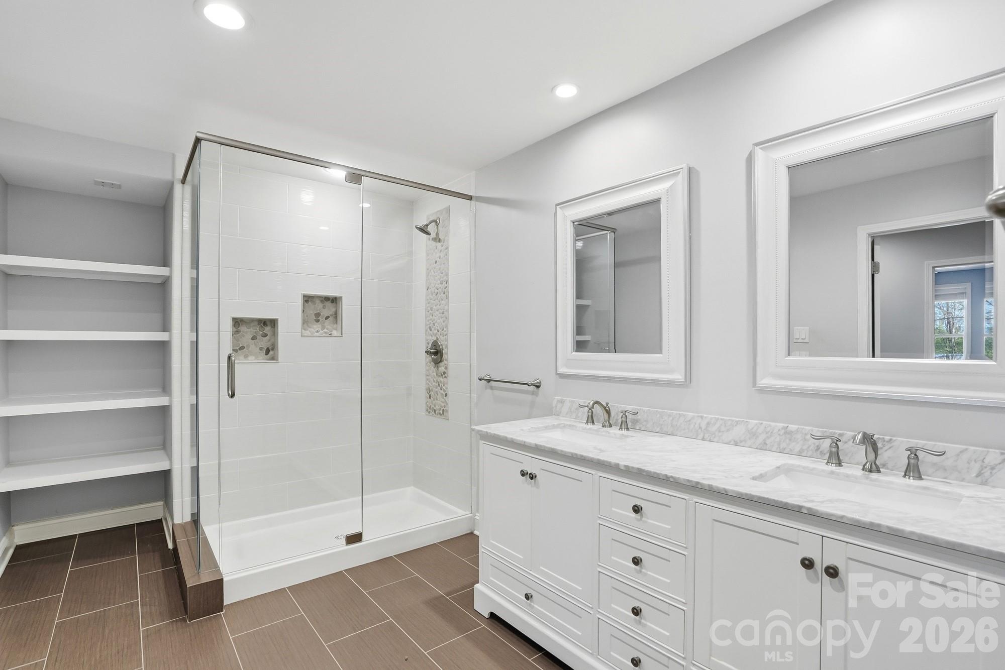 Lake Point Shores - Residential