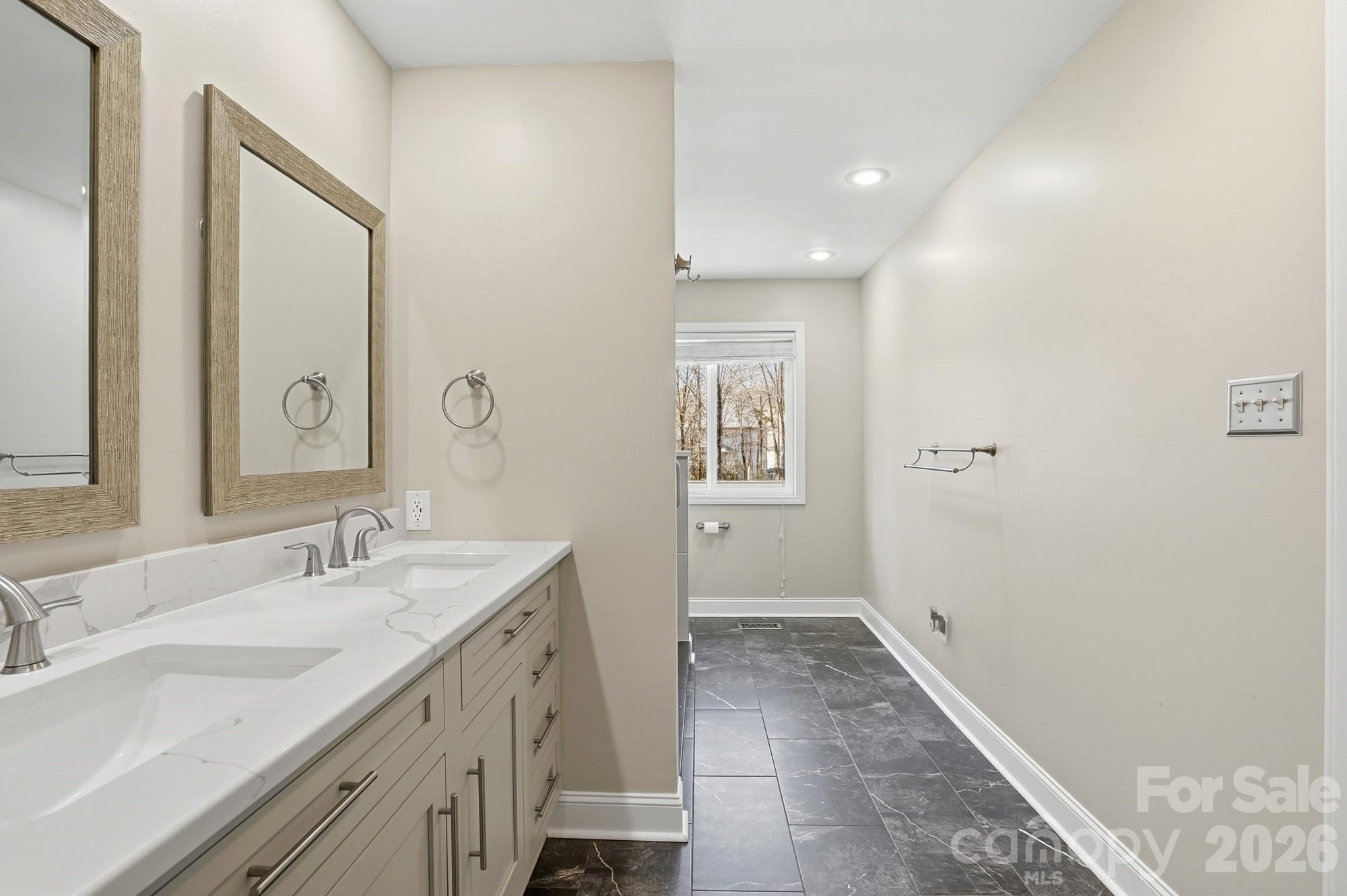 Lake Point Shores - Residential